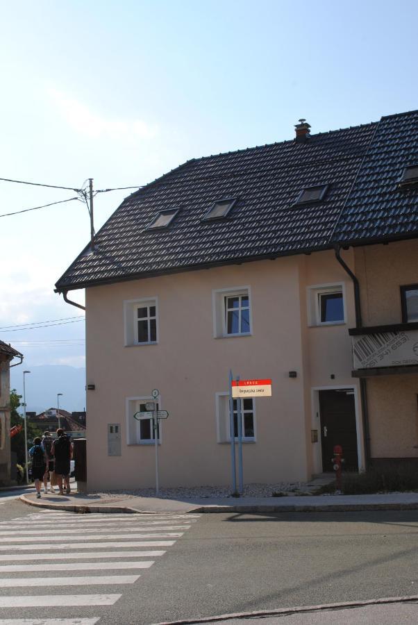 Corner House Apartments Near Lake Bled Radovljica Exterior photo